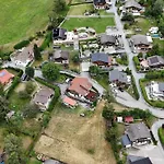 Haus - Bei Einfahrt Grosser Nussbaum By Interhome Διαμέρισμα Leuk