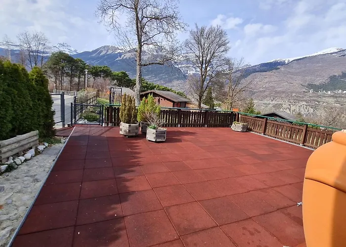 Haus - Bei Einfahrt Grosser Nussbaum By Interhome * Leuk