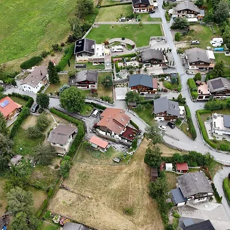 Haus - Bei Einfahrt Grosser Nussbaum By Interhome Appartement Leuk