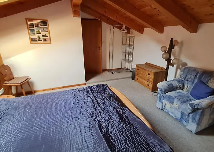 Haus - Bei Einfahrt Grosser Nussbaum By Interhome